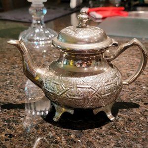 Royal Ascot Manchester Design Silver Plate Oriental Style Teapot